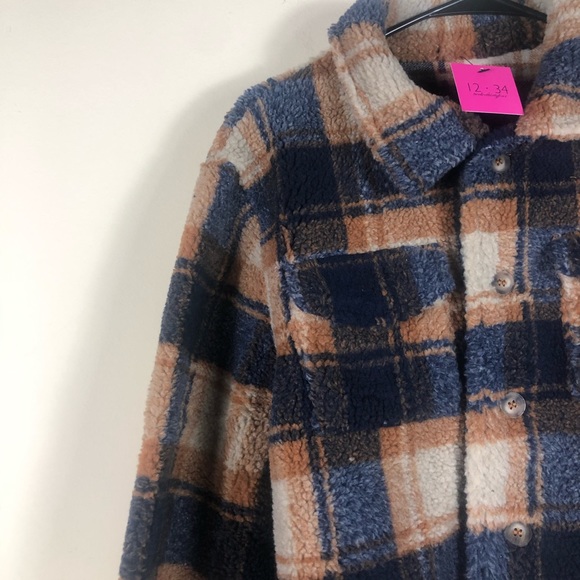 NWT Blue and Brown Plaid Button Up Sherpa Coat - Picture 4 of 5